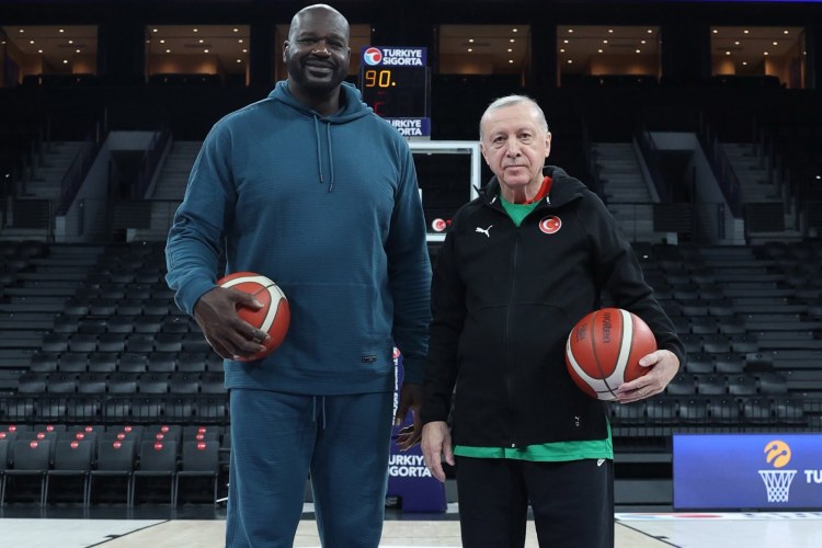 Ərdoğan NBA əfsanəsi ilə basketbol oynadı