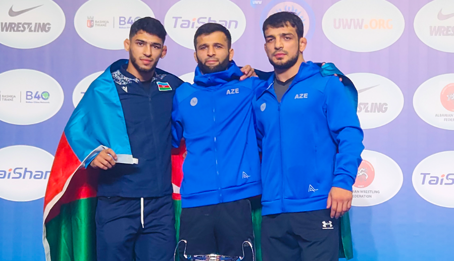 Eldəniz tarix yazdı, Nihat və Ülvi dünya çempionu oldu