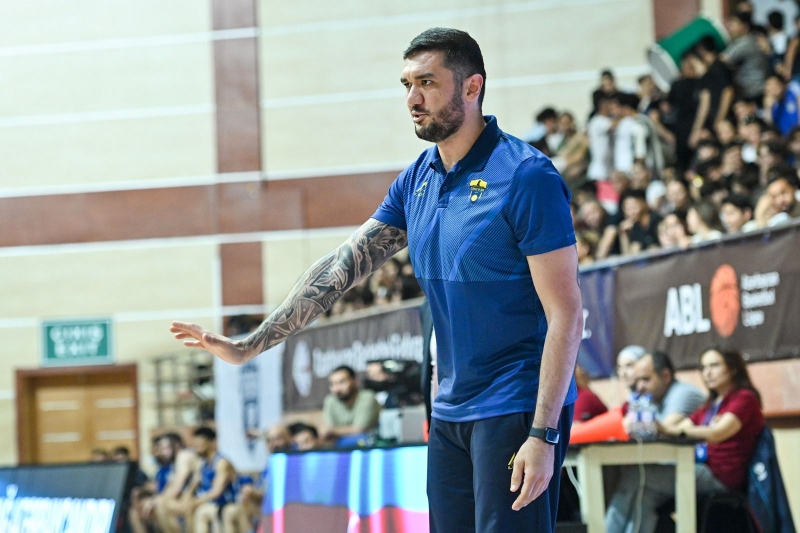 Amil Həmzəyev: “Hər iki yarışda qalib gəlməyi yenə qarşıya məqsəd qoymuşuq”