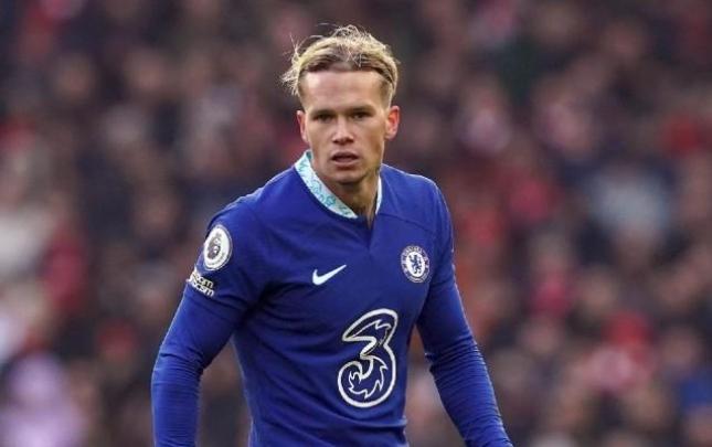 Ukraynalı futbolçu "Barselona"nın maraq dairəsinə düşüb