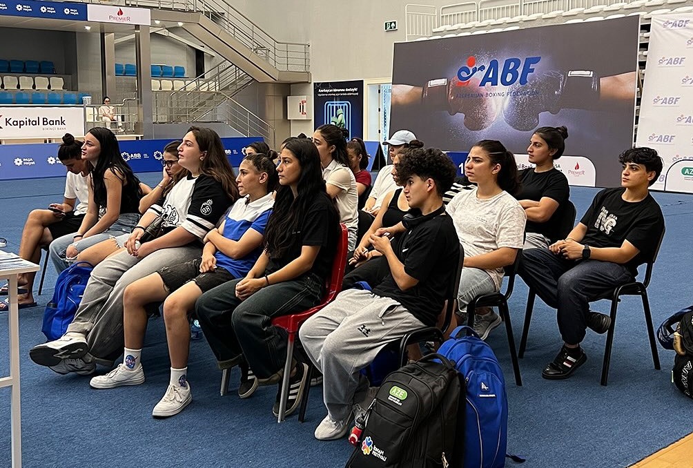 AMADA boksçular üçün seminar təşkil edib