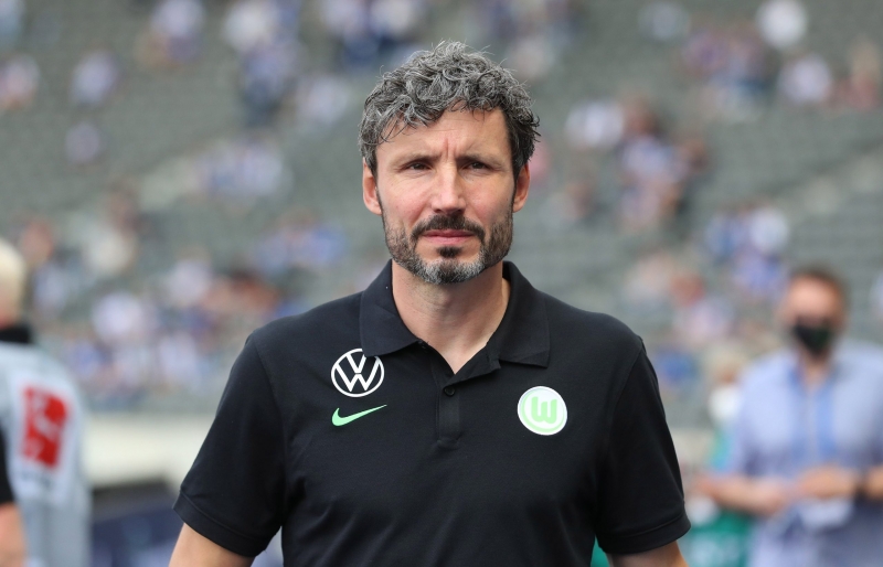 Bundesliqa klubunda baş məşqçi istefası