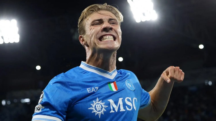 "Napoli" ÇL-yə vəsiqəni təmin etdi