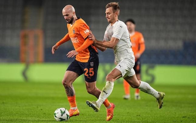 Türkiyə klubu qələbəni son dəqiqələrdə əldən verdi