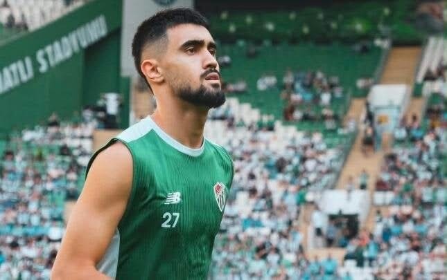 Mustafa Er bəyənmədi, Toral millidə “yıxdı keçdi”!