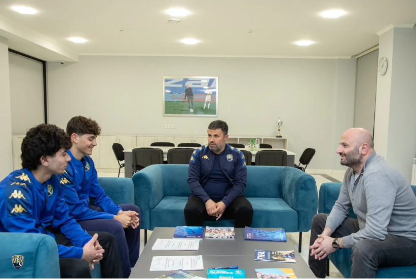 "Kəpəz"də iki yeni müqavilə