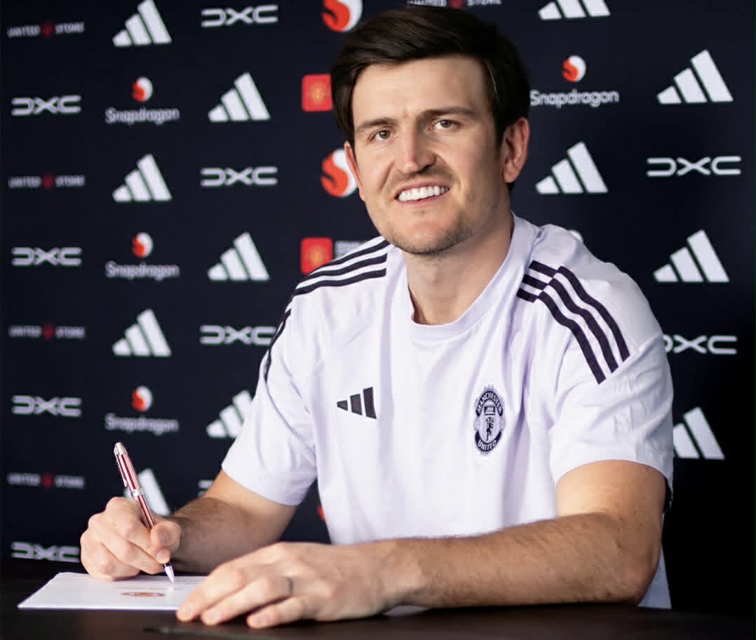 "Mançester Yunayted" İngiltərə millisinin üzvü ilə müqavilə imzaladı - Rəsmi