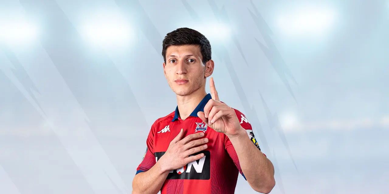 "Sumqayıt"ın sabiq futbolçusu Rusiya klubu ilə müqaviləni uzatdı