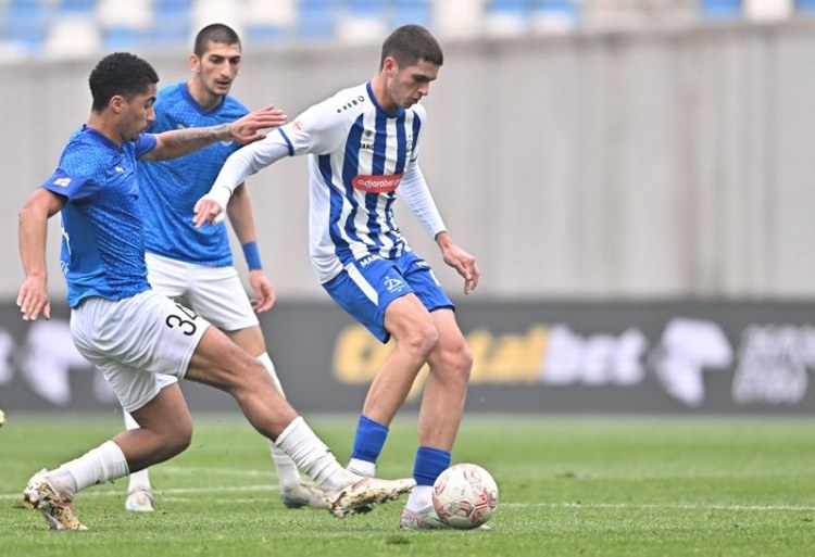 Yusuf Mehtiyev "Dinamo"nun heyətində debüt edib