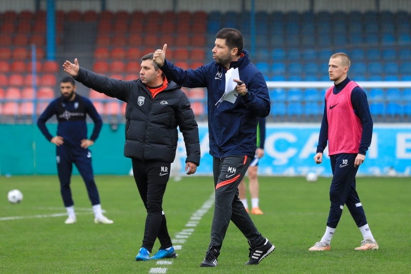 Murad Musayev Rusiya və Azərbaycan Premyer Liqalarını müqayisə edib: "Burda sərt limit var"