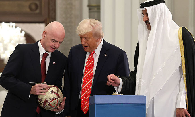 UEFA FİFA prezidentini tənqid edib