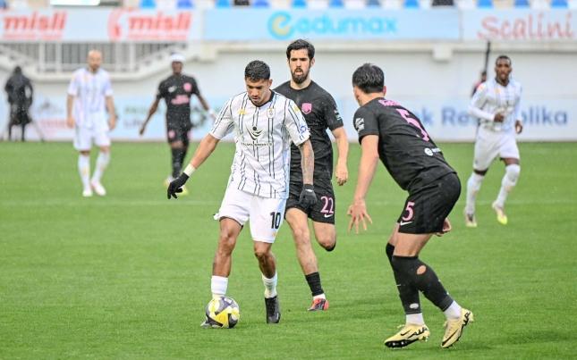 Premyer Liqa klubları cəzalandı
