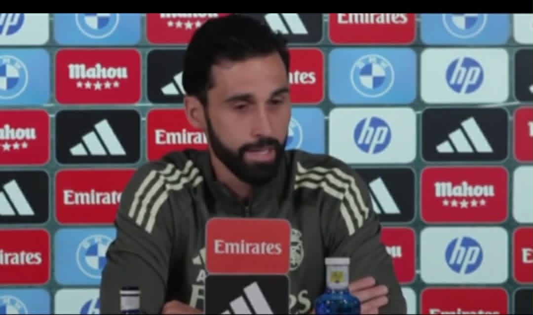 Arbeloa "Real"dan gedir