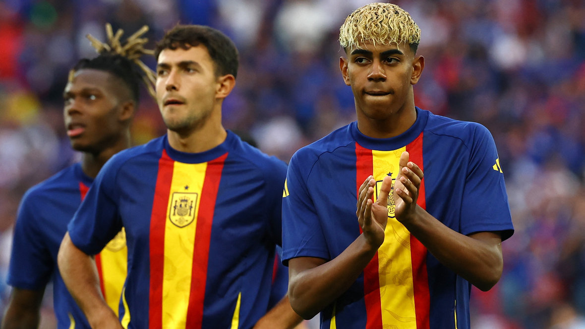 Lamin Yamal: “Ronaldo əfsanədir və mən ona hədsiz hörmət edirəm, amma...”