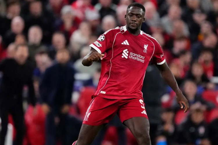 "Liverpul"un iki müdafiəçisi "Qarabağ"a qarşı oynamayacaq