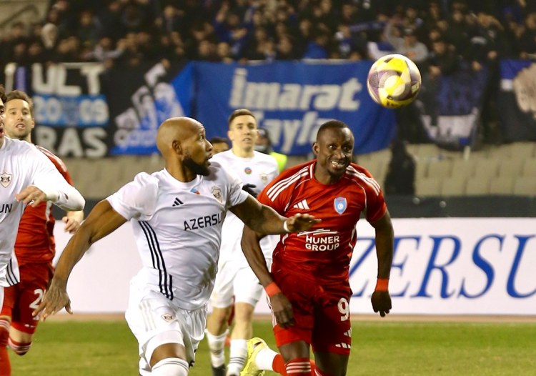 Hakimlər Komitəsinin sədri mübahisəli epizodları şərh etdi - Video