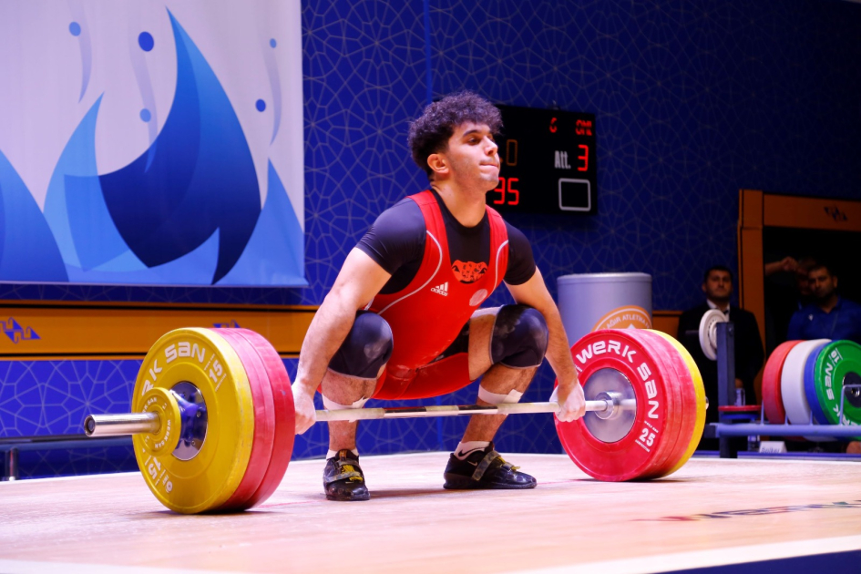 Ağırlıqqaldırma üzrə Azərbaycan çempionatı bitib