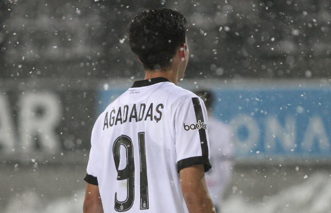 Premyer Liqa klubu istədi, “Neftçi” “yox” dedi