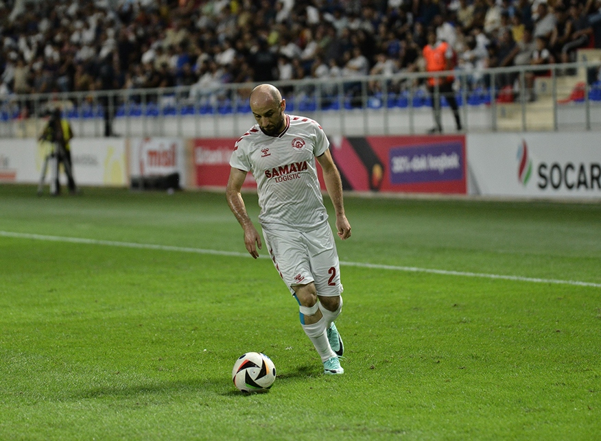 Alxasov 300-ə çatdı