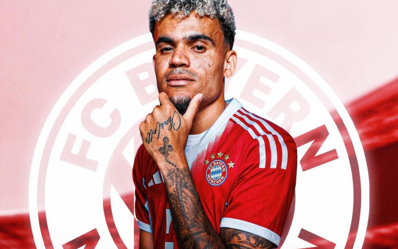 Almaniya nəhəngi kolumbiyalı hücumçunu “rənglərinə bağladı” –  Rəsmi