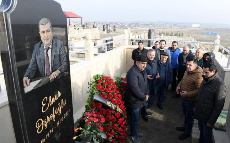 Elnur Əşrəfoğlunun məzarı ziyarət edilib - FOTOLAR