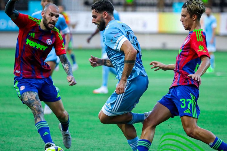 "Zirə" Konfrans Liqasında mübarizəni dayandırdı