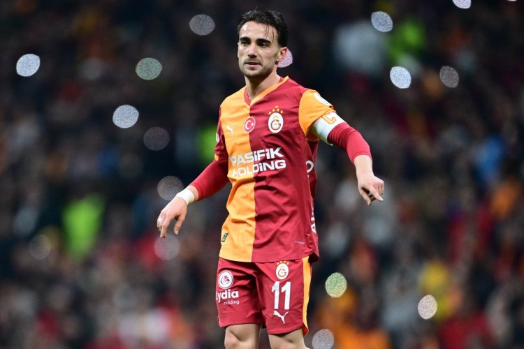 "Qalatasaray" "Benfika"nın təklifini qəbul etmədi