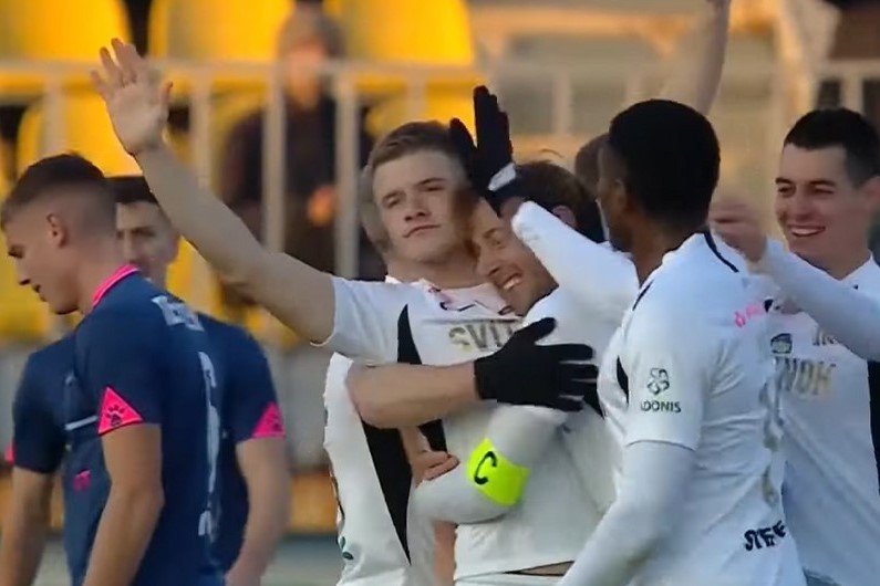 Millimizin futbolçusu sabiq komandasına qol vurdu