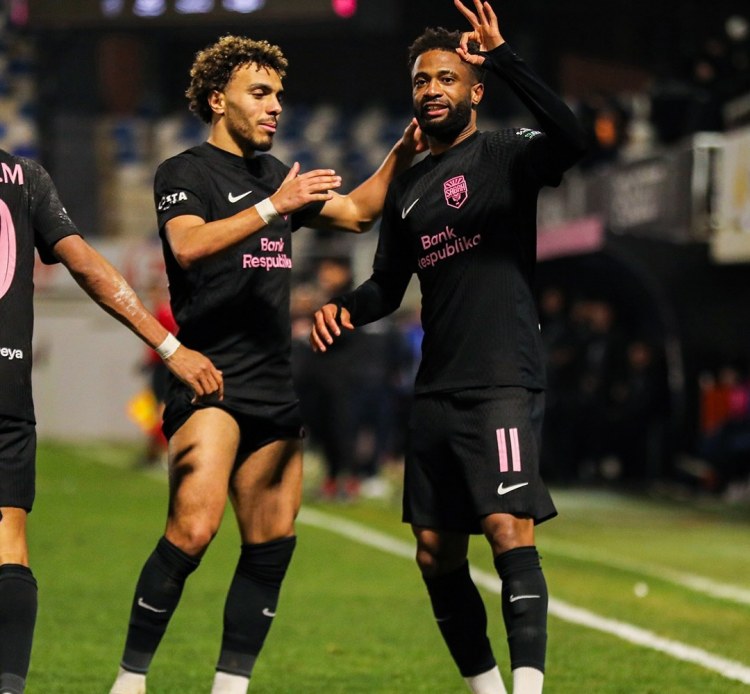 "İnanıram ki, onlara qarşı keçirdiyimiz hər matçda qol vura bilərəm" - "Sabah"ın vingeri