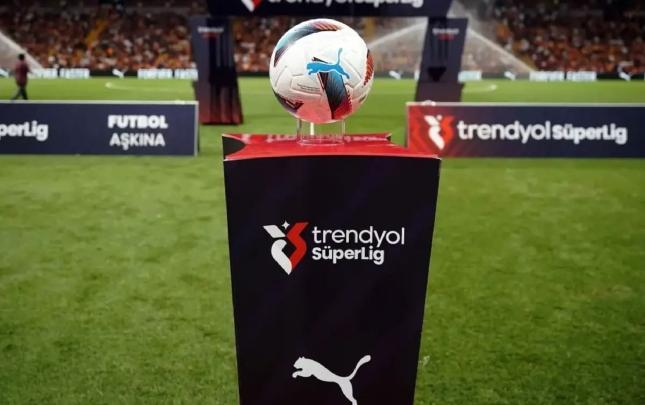 Türkiyə superliqasında matçların tarixi dəyişdirildi