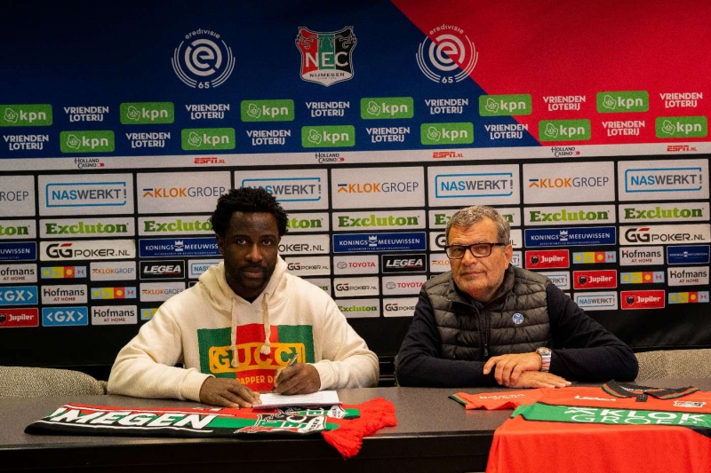 “Mançester Siti”nin sabiq hücumçusu Niderland klubunda