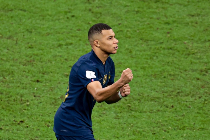 Kilian Mbappe yubiley qolunu şərh etdi