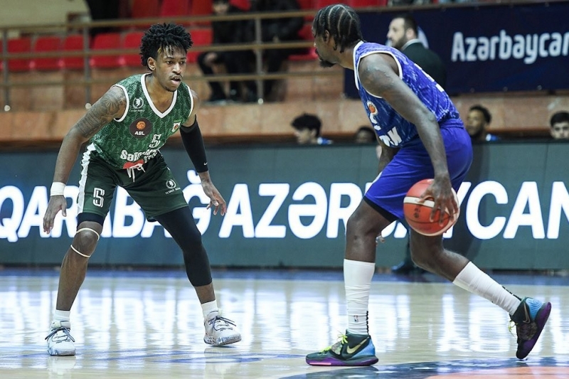 Liderlərin duelində “Sərhədçi” sevindi