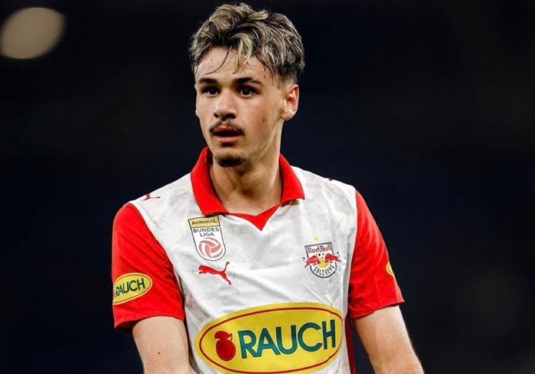 "Çelsi" 18 yaşlı futbolçu üçün 40 milyon avro ödəməyə hazırdır