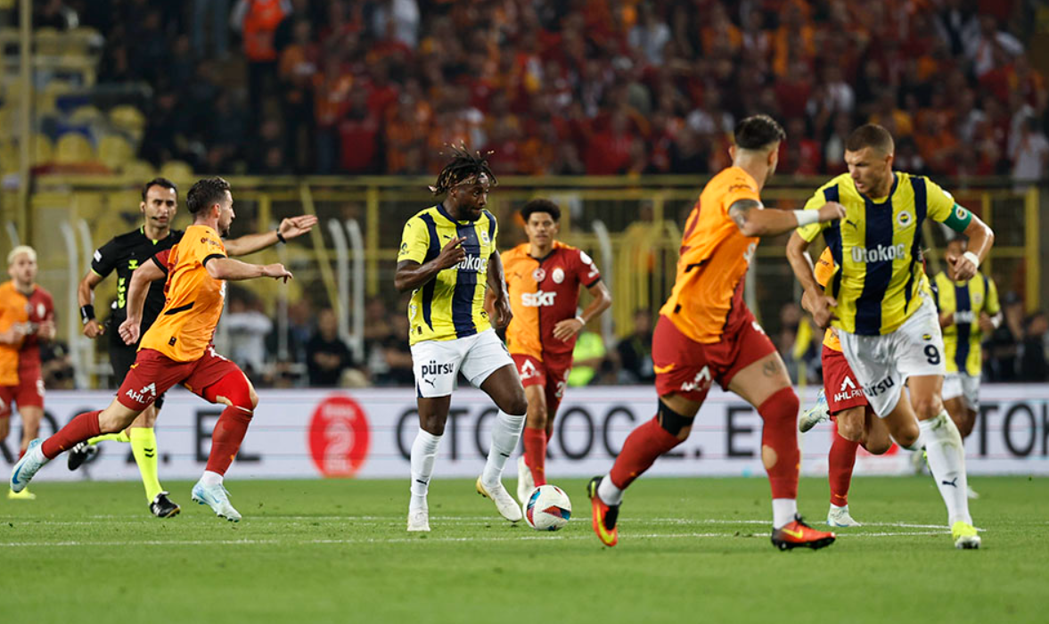 İstanbul derbisinin vaxtı açıqlandı