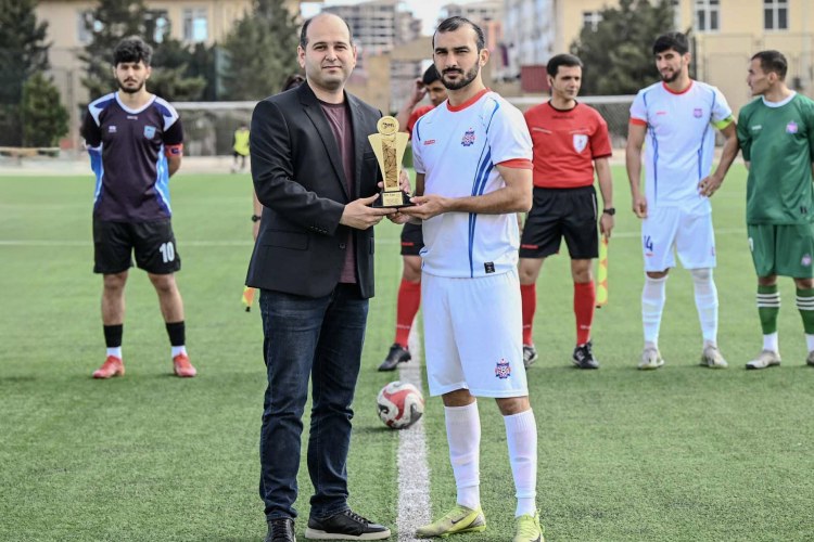 "Ayın qolu" layihəsinin qalibi mükafatlandırıldı