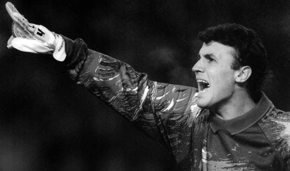 Millinin sabiq qapıçısı vəfat etdi