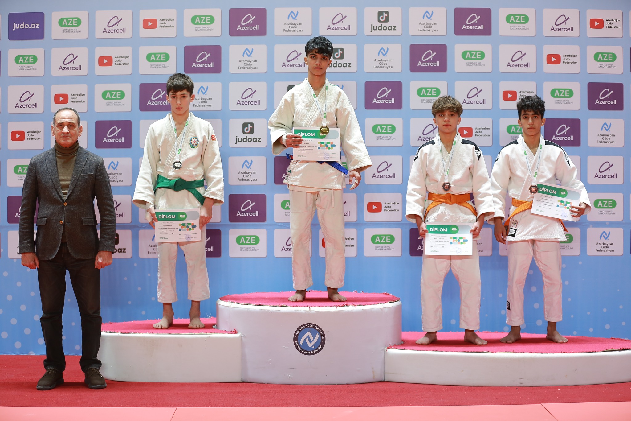 Azərbaycan birinciliyində ilk yarış gününün qalibləri bəlli oldu