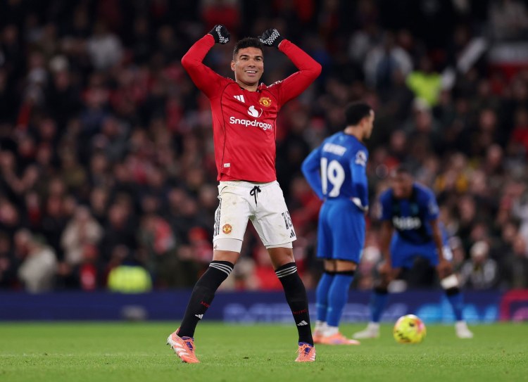 Kazemiro gələcəyi ilə bağlı qərarını verdi