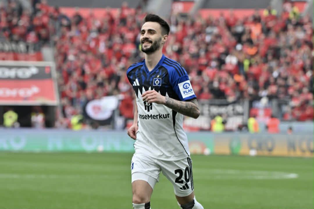 "Hamburq" portuquliyalı futbolçu üçün "Arsenal"la danışıqları davam etdirir