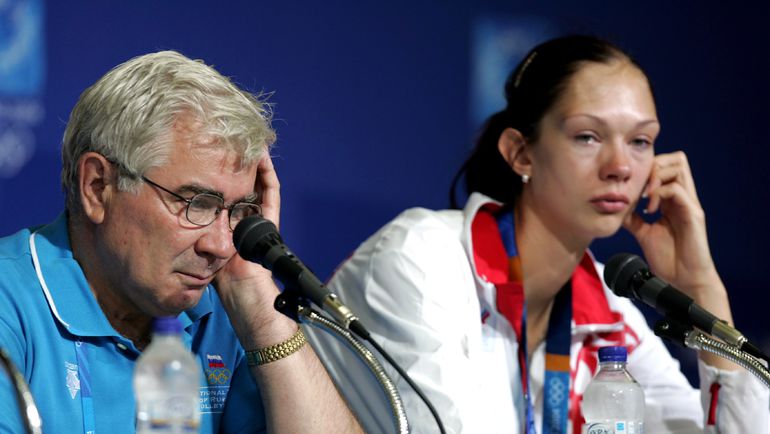 Qamova Karpolun çılğınlığından danışdı 