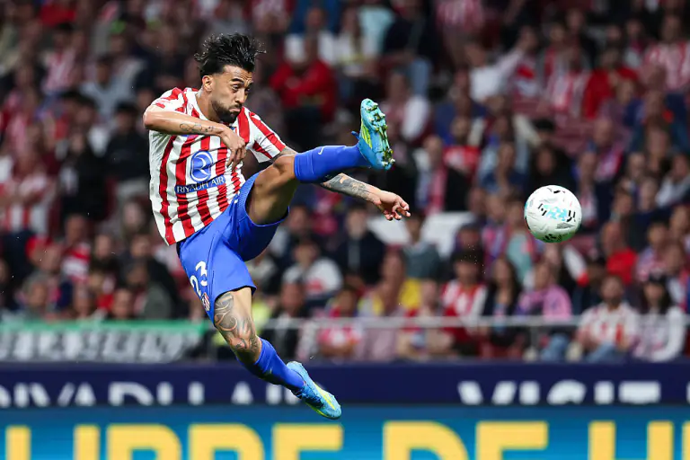 "Atletiko" hücumçuya görə "Yuventus"la danışıqlara başlayıb