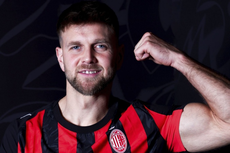 "Milan"ın hücumçusunun 500 min avroluq saatları oğurlandı