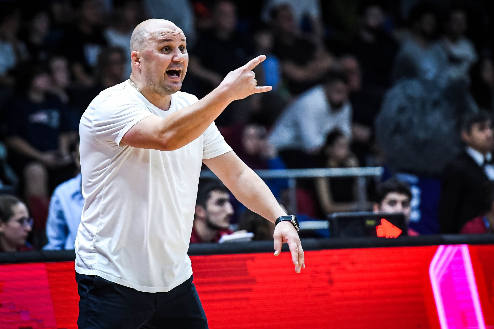 "Neftçi"nin baş məşqçisi: "Başlanğıc və son bizim üçün yaxşı keçmədi"