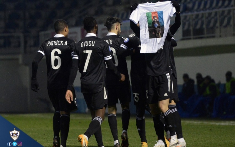 Mahir Emreli şəhid azarkeşə etdiyi jestdən danışdı: "Bilsəydi, bəlkə də vurulan ilk qoldan sonra bunu özü edərdi"