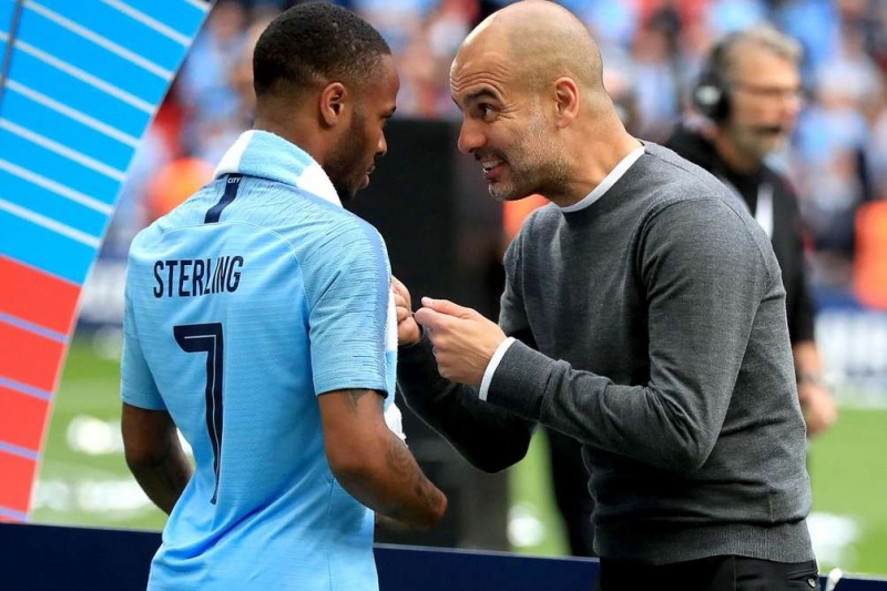 Qvardiola və Sterlinq ən yaxşı seçildi