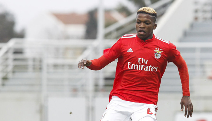 “Roma” Portuqaliya klubunun yarımmüdafiəçisini istəyir