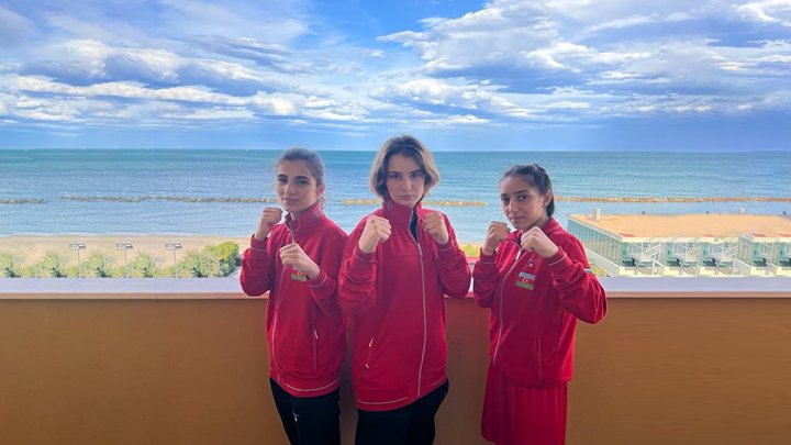 Azərbaycanın üç boksçusu AÇ-nin yarımfinalında