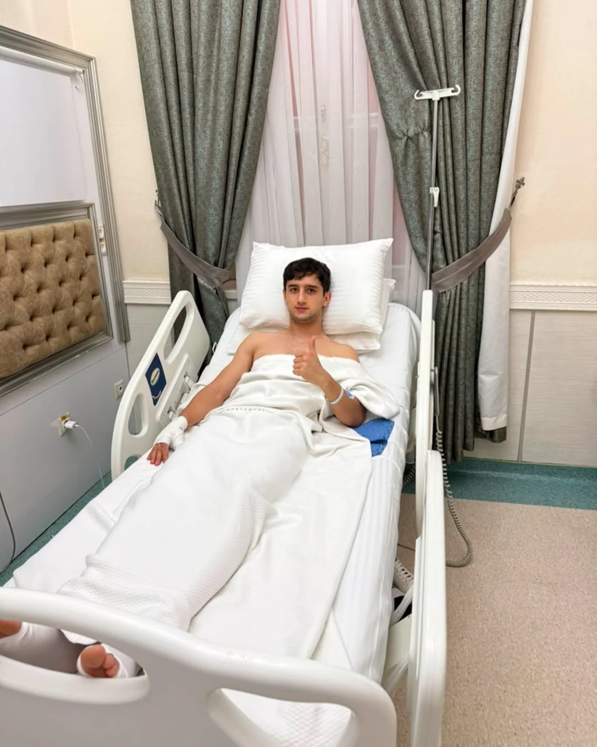 "Araz-Naxçıvan"ın futbolçusu əməliyyat olundu