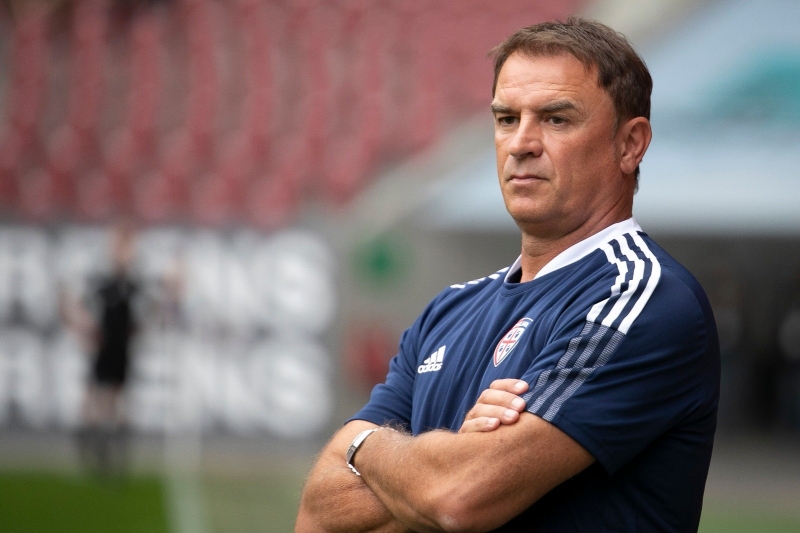 İtaliyada daha bir klub baş məşqçisini istefaya göndərdi